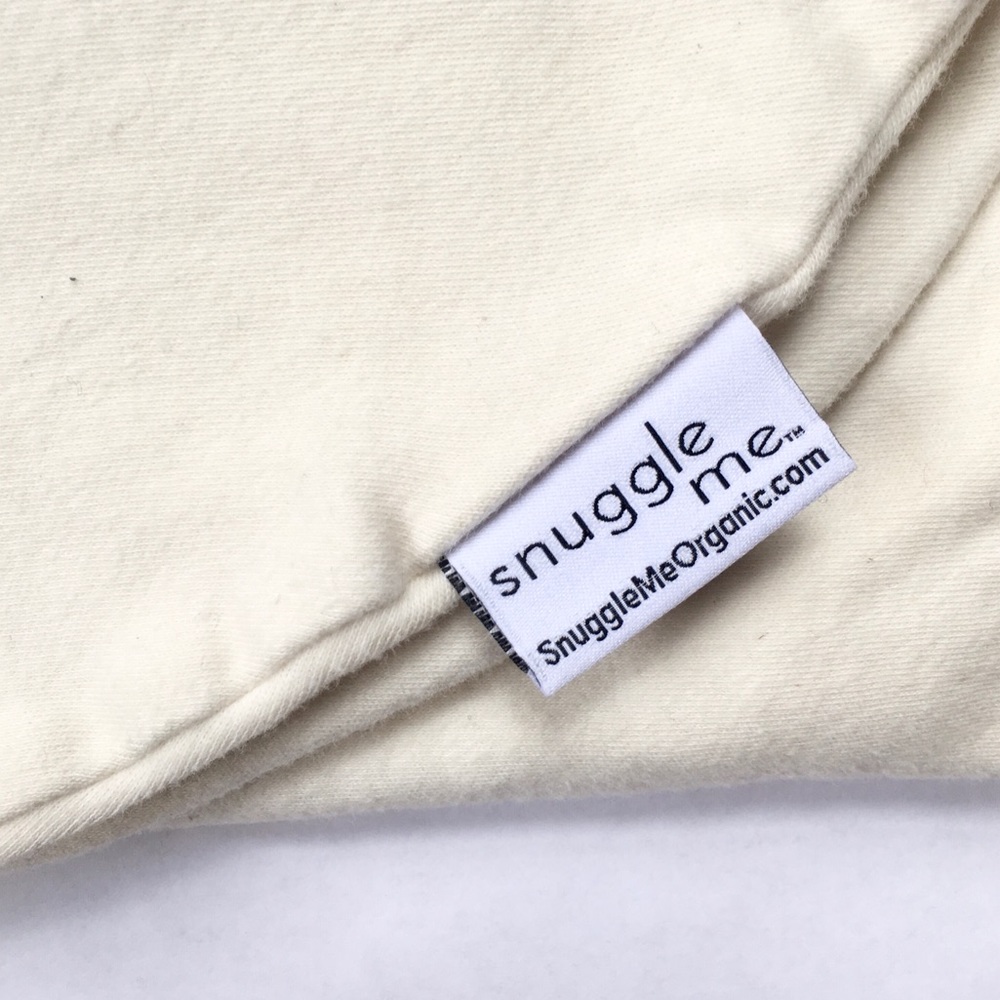 Snuggle Me organic cream cover